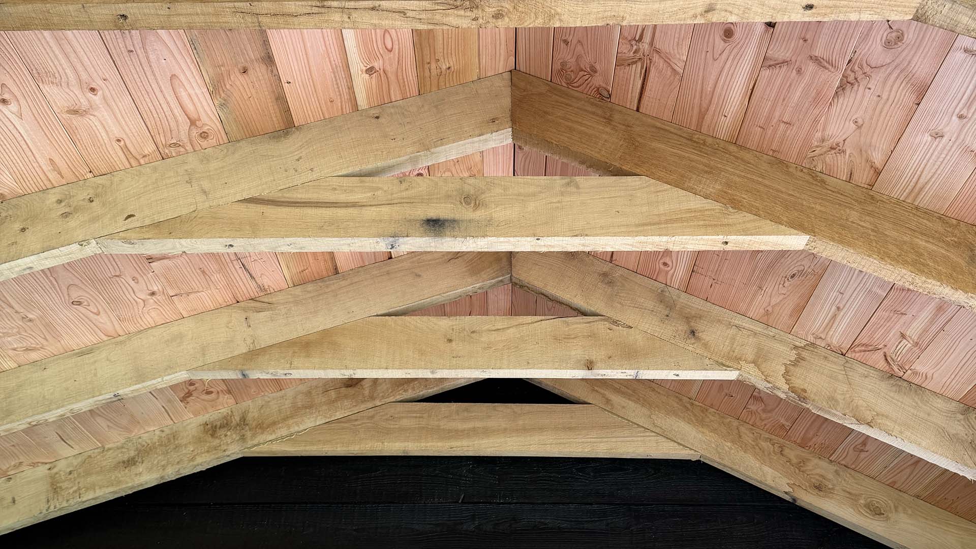 binnendak-eiken-kapschuur-steenwijk