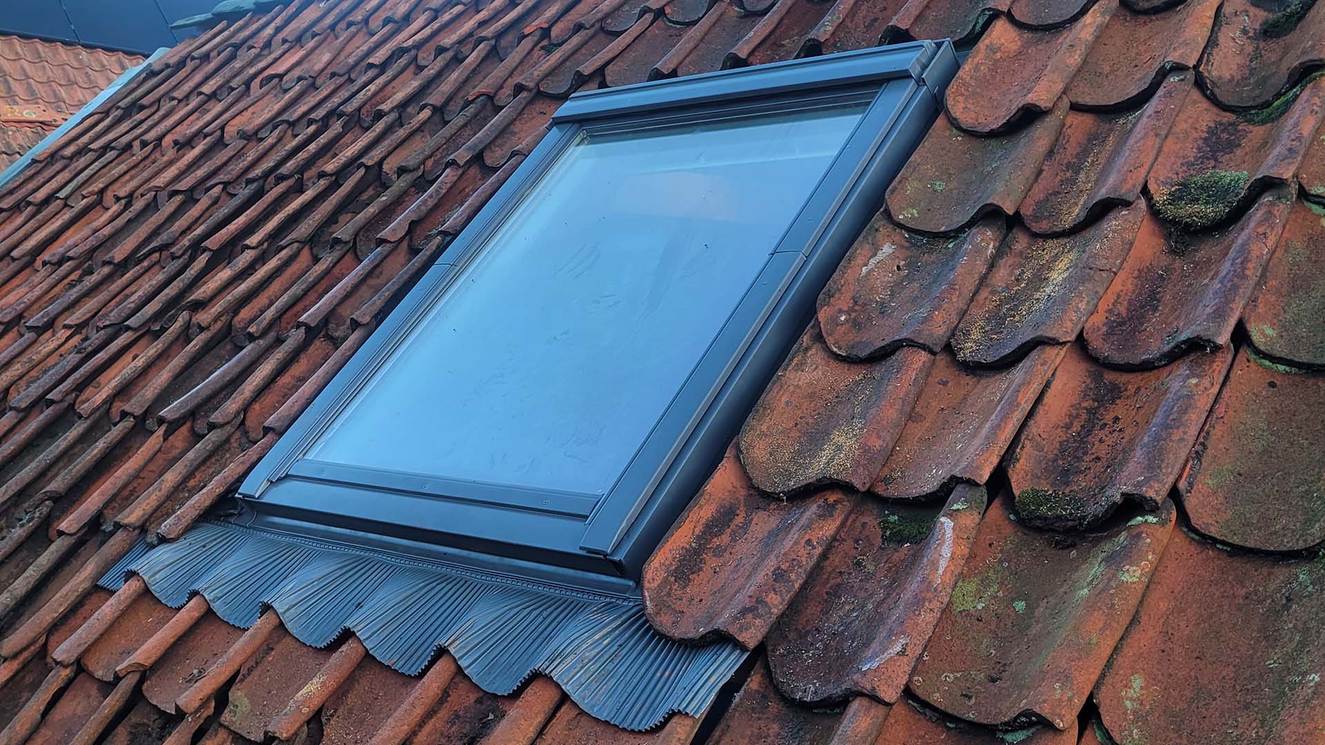 velux-dakraam-zijaanzicht-scharnegoutum-bouwbedrijf