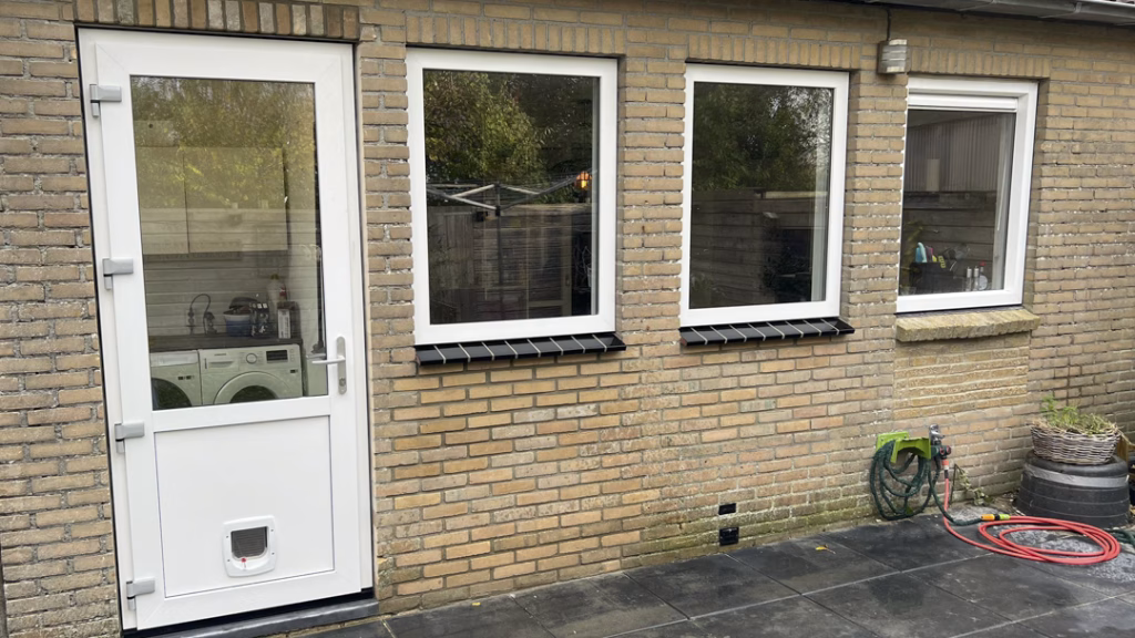 kozijn-vervangen-kunststof-sint-annaparochie-timmerbedrijf
